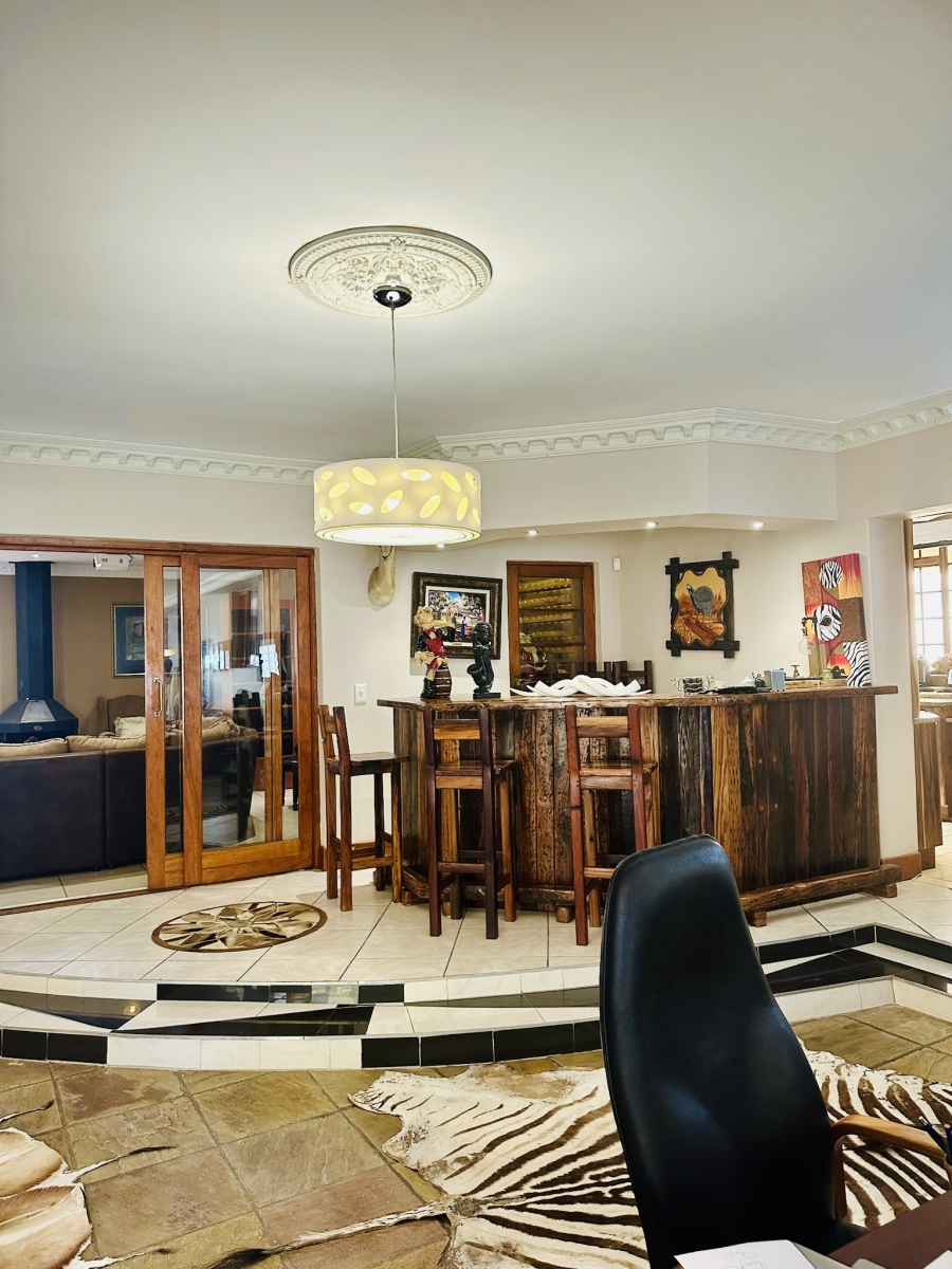 5 Bedroom Property for Sale in Mill Park Eastern Cape